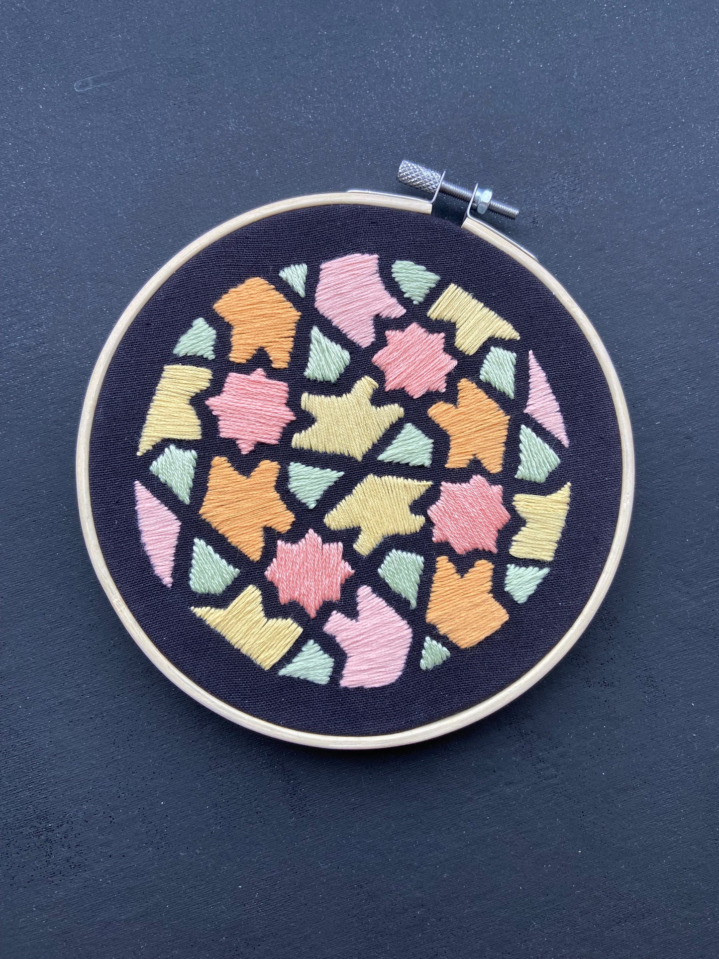 Kit Broderie - Motif moucharabieh rond