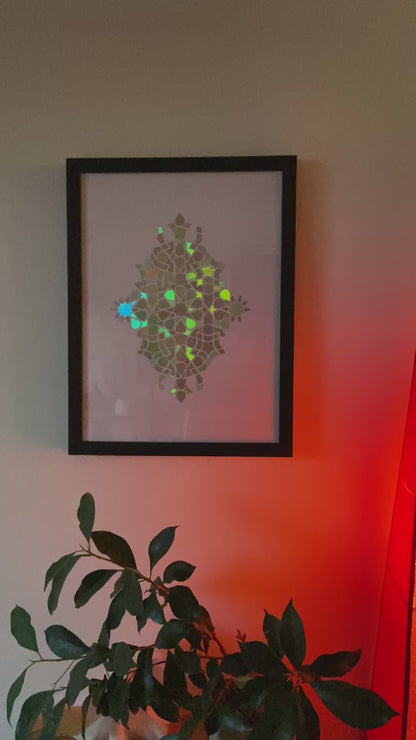 Nūr² – Holographic Light Board | 25 × 25 cm | Original Artwork
